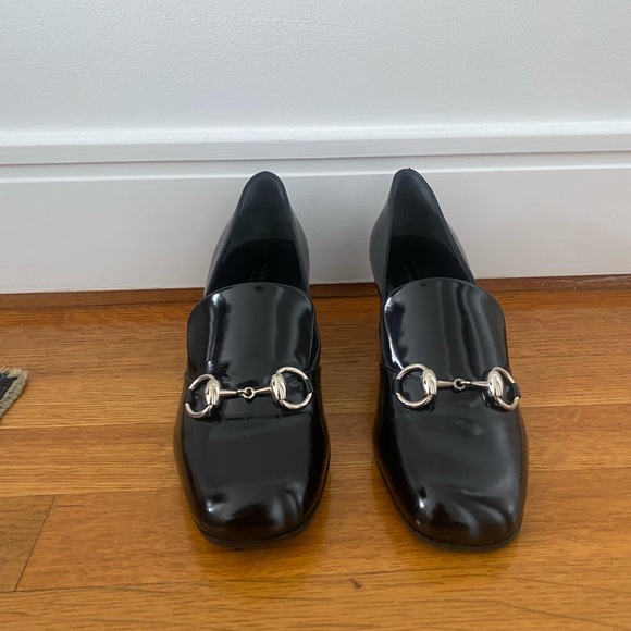 Gucci Black Vinyl Heeled Loafers - Picture 6 of 6
